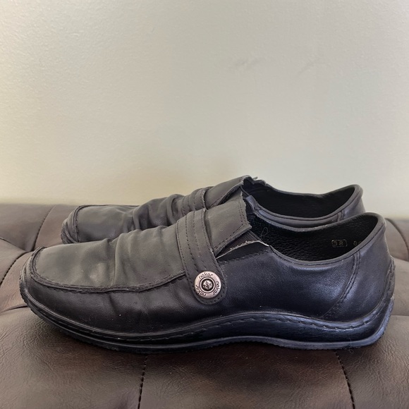 Womens Rieker antistress loafers. VGC - Picture 3 of 7